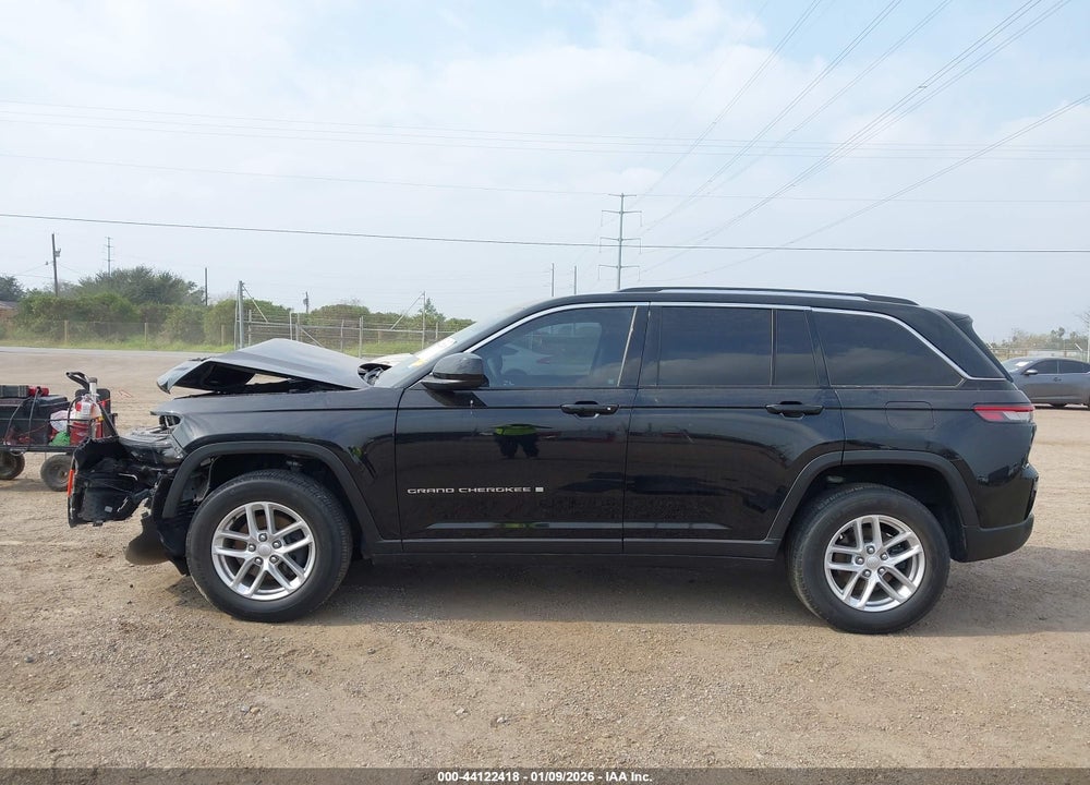 2023 JEEP GRAND CHEROKEE LAREDO 4X2 VIN: 1C4RJGAG1PC521228