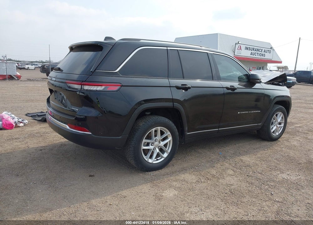 2023 JEEP GRAND CHEROKEE LAREDO 4X2 VIN: 1C4RJGAG1PC521228