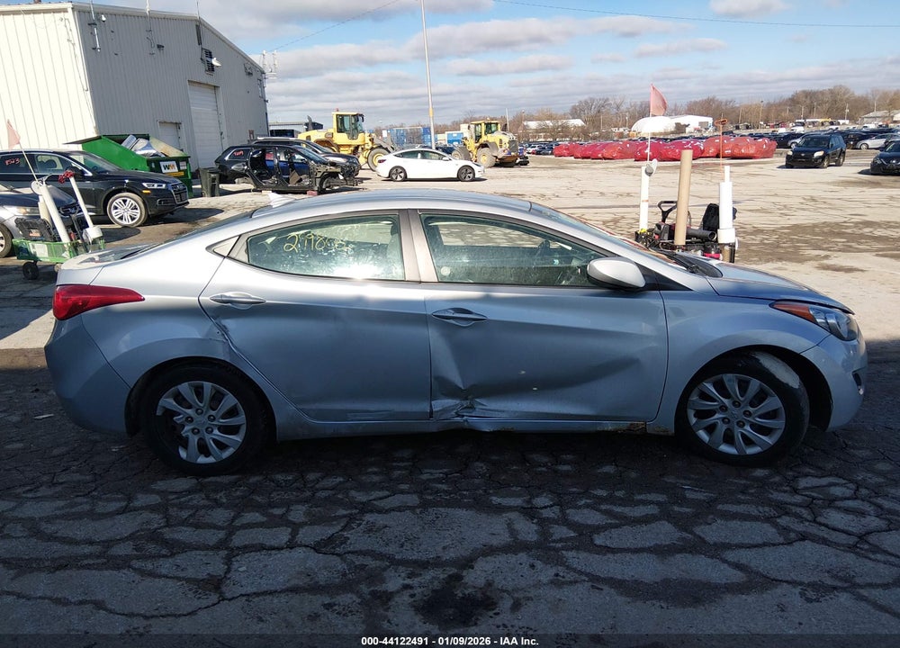 2012 HYUNDAI ELANTRA GLS VIN: 5NPDH4AE8CH134774