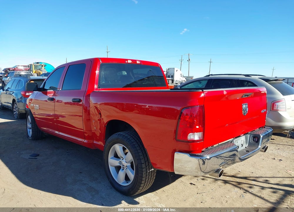 2022 RAM 1500 CLASSIC TRADESMAN  4X4 5'7 BOX VIN: 3C6RR7KTXNG310616