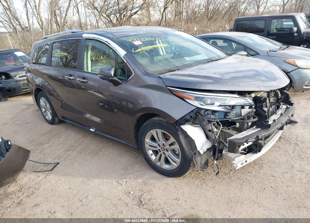 2023 TOYOTA SIENNA PLATINUM VIN: 5TDESKFC5PS104004