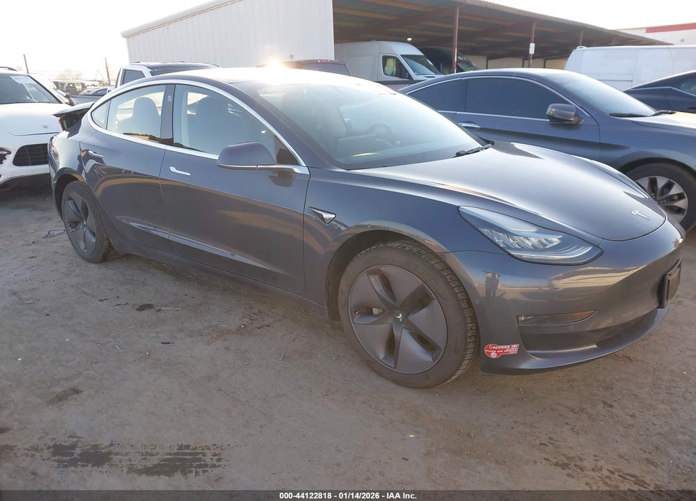 2018 TESLA MODEL 3 LONG RANGE/MID RANGE VIN: 5YJ3E1EAXJF016277