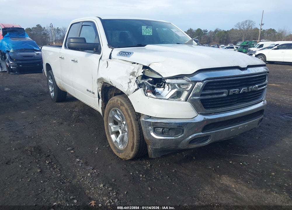 2020 RAM 1500 BIG HORN  4X4 6'4 BOX VIN: 1C6SRFBT3LN248041