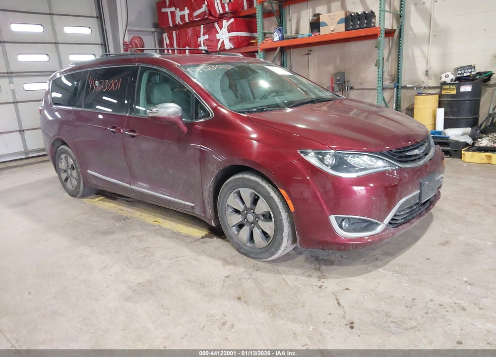2017 CHRYSLER PACIFICA EHYBRID PLATINUM VIN: 2C4RC1N79HR677138