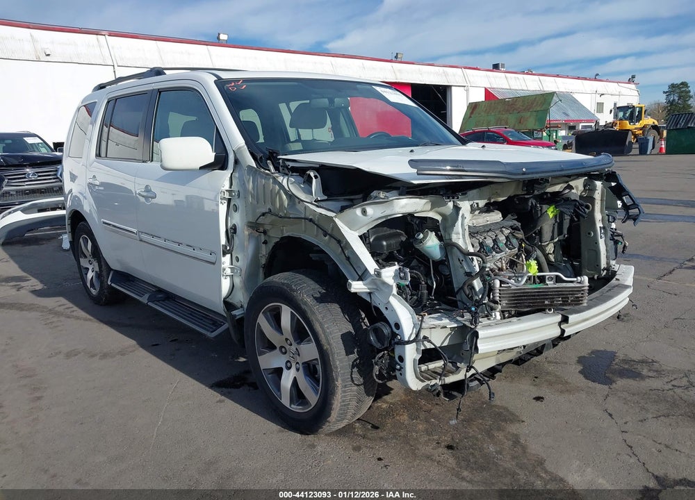 2013 HONDA PILOT TOURING VIN: 5FNYF4H92DB039434