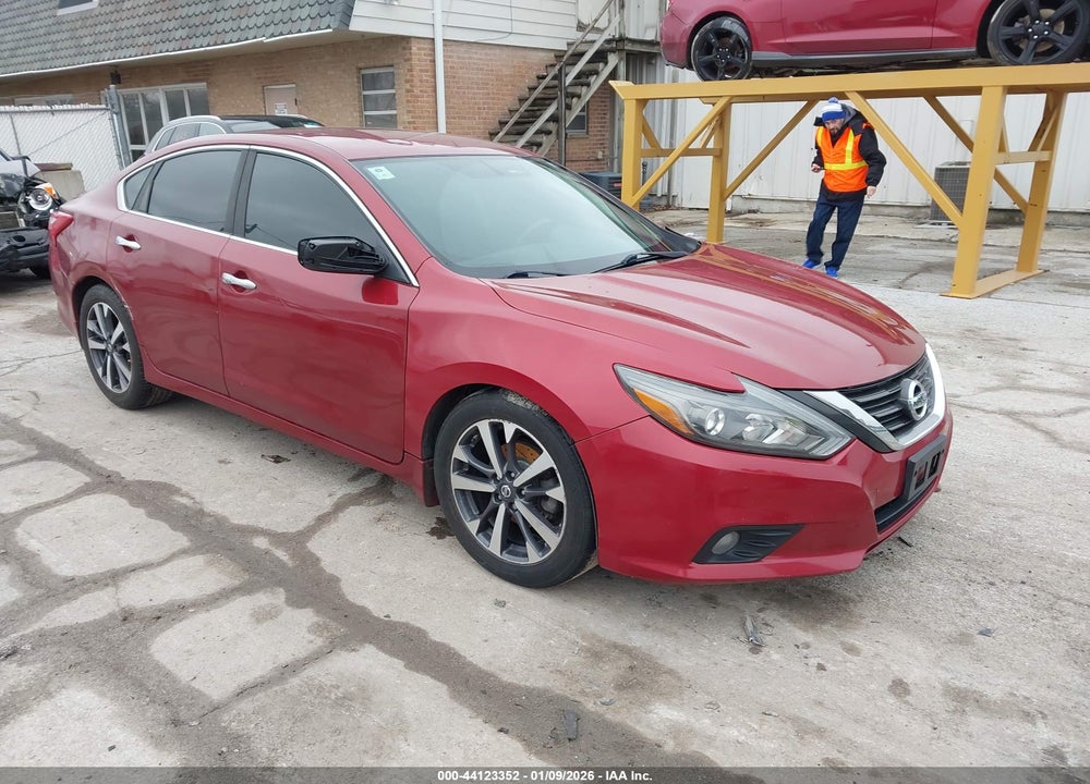 2016 NISSAN ALTIMA 2.5 SR VIN: 1N4AL3AP1GC176112