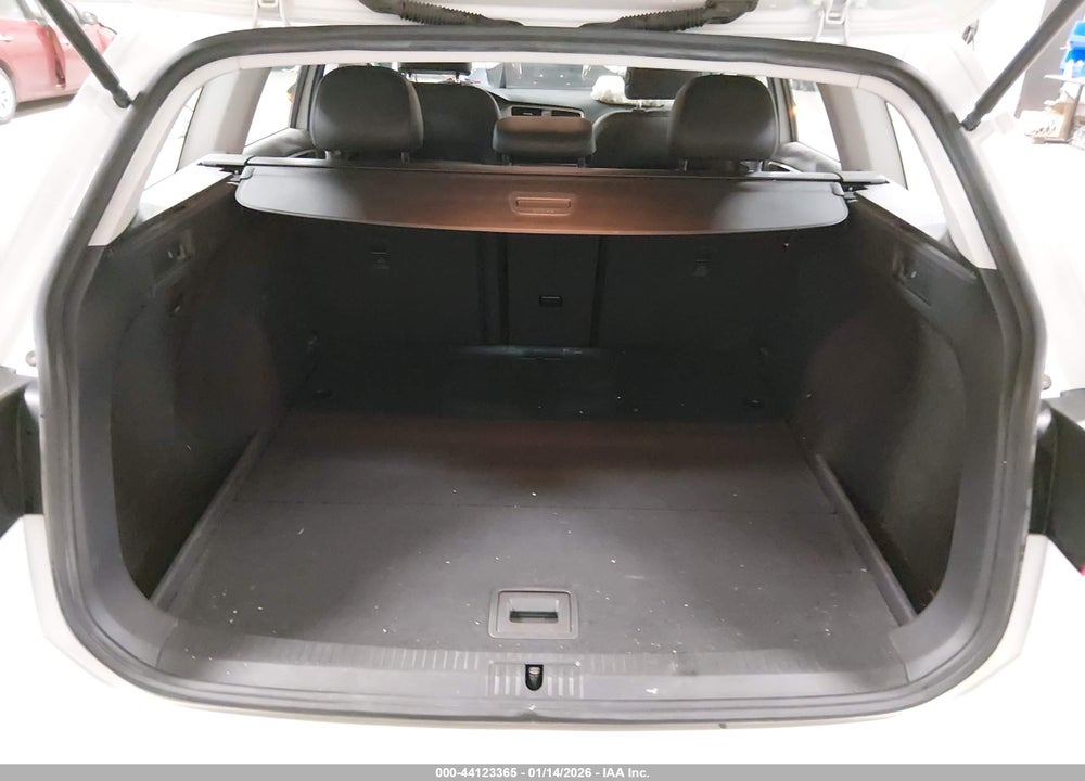 2015 VOLKSWAGEN GOLF SPORTWAGEN TSI S 4-DOOR VIN: 3VWC17AU5FM514109