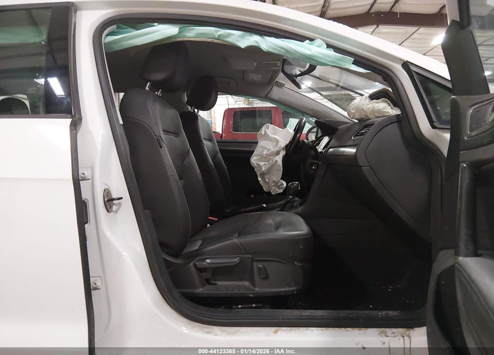 2015 VOLKSWAGEN GOLF SPORTWAGEN TSI S 4-DOOR VIN: 3VWC17AU5FM514109