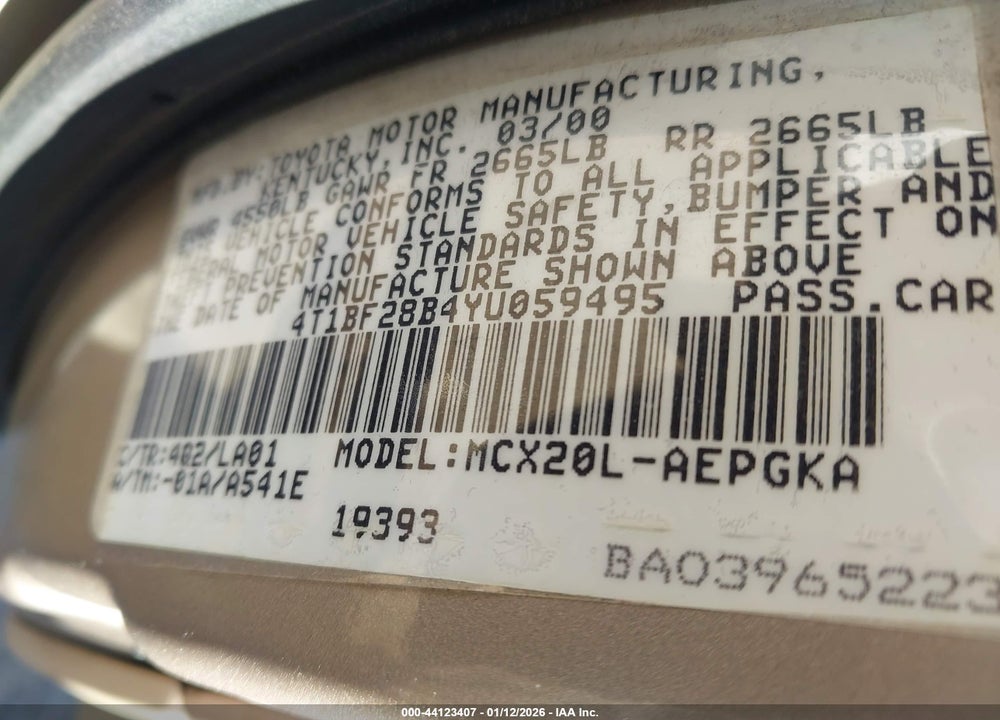 2000 TOYOTA AVALON XLS VIN: 4T1BF28B4YU059495