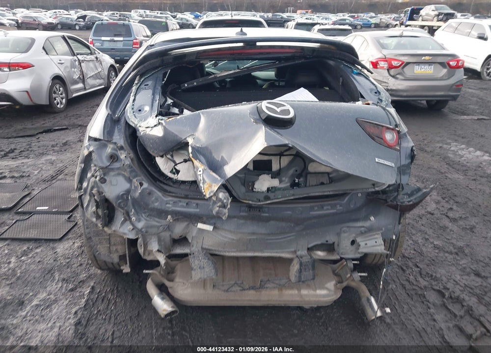 2022 MAZDA 3 PREMIUM VIN: JM1BPAML1N1519848