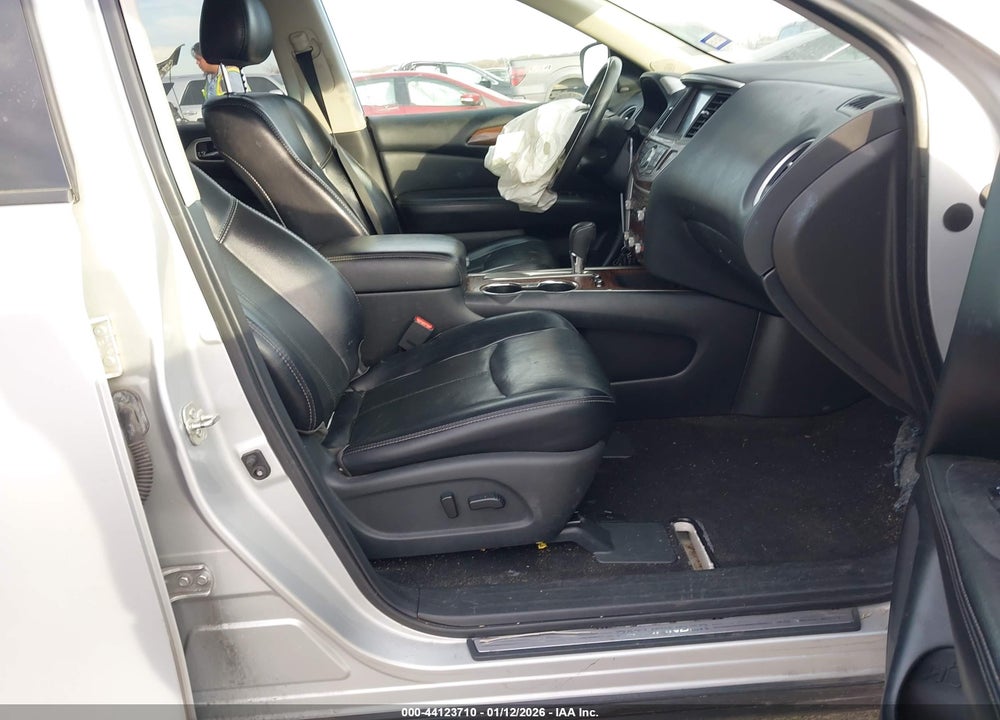2020 NISSAN PATHFINDER PLATINUM 2WD VIN: 5N1DR2DN0LC602968