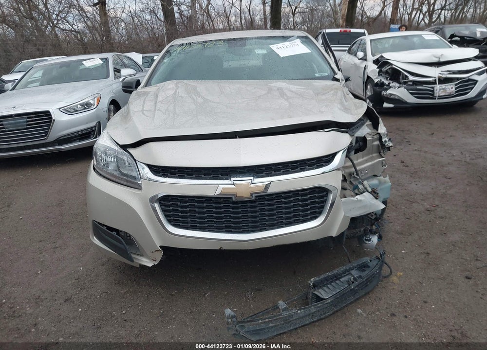 2015 CHEVROLET MALIBU LS VIN: 1G11B5SL4FF173389