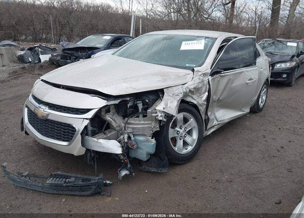 2015 CHEVROLET MALIBU LS VIN: 1G11B5SL4FF173389