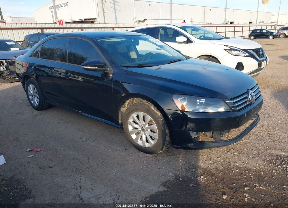 2012 VOLKSWAGEN PASSAT 2.5L S VIN: 1VWAP7A32CC072965