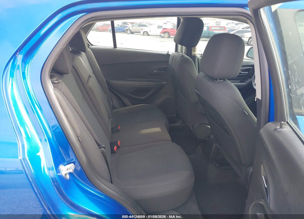 2015 CHEVROLET TRAX 1LS VIN: KL7CJKSBXFB076081