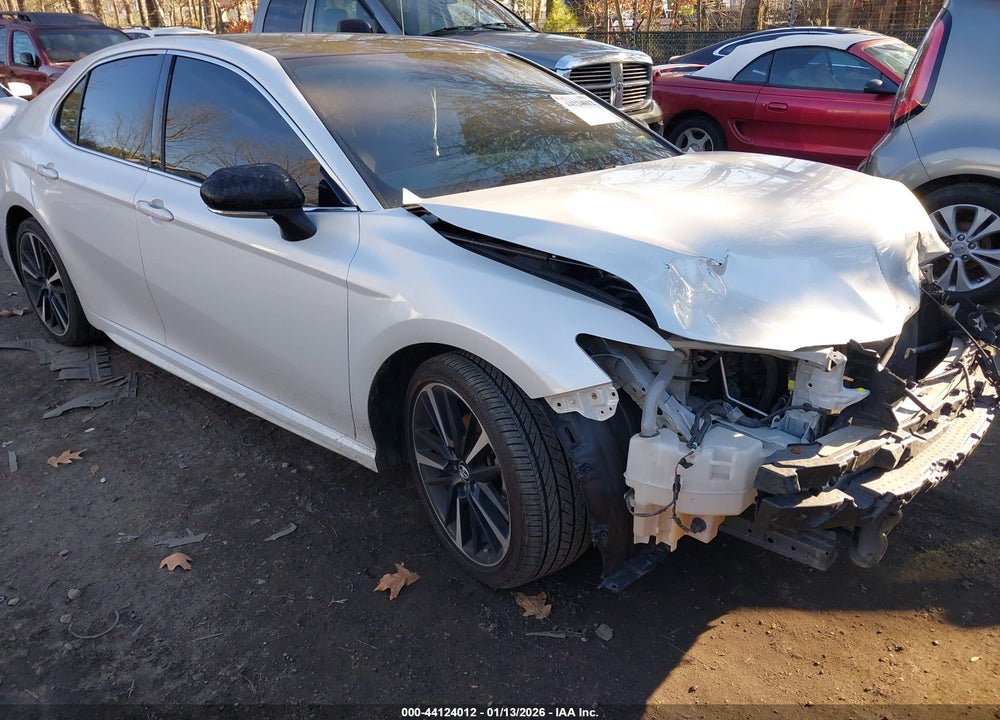 2018 TOYOTA CAMRY XSE VIN: 4T1B61HK3JU137474