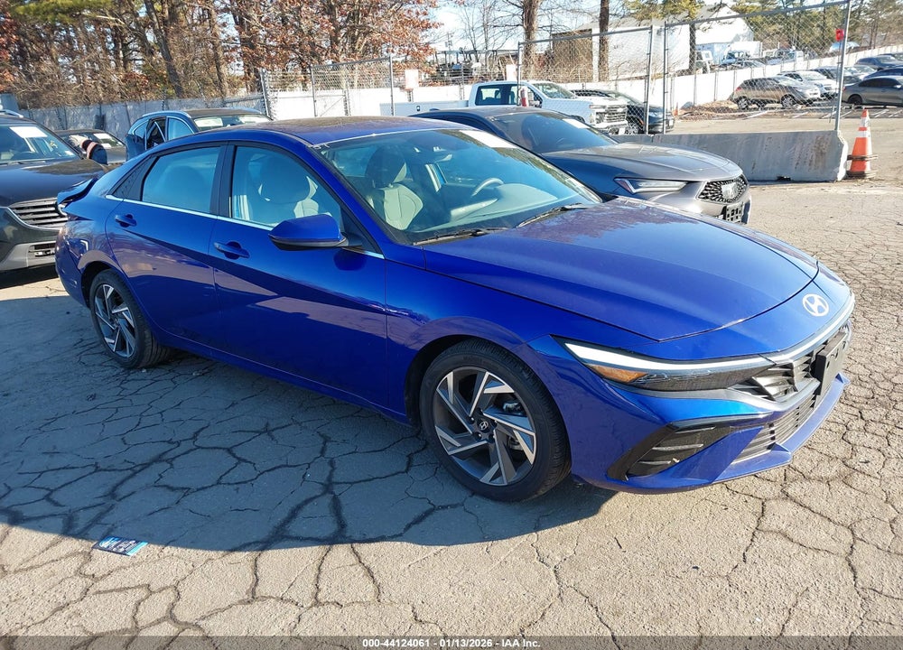 2025 HYUNDAI ELANTRA SEL CONVENIENCE VIN: KMHLS4DG7SU862581
