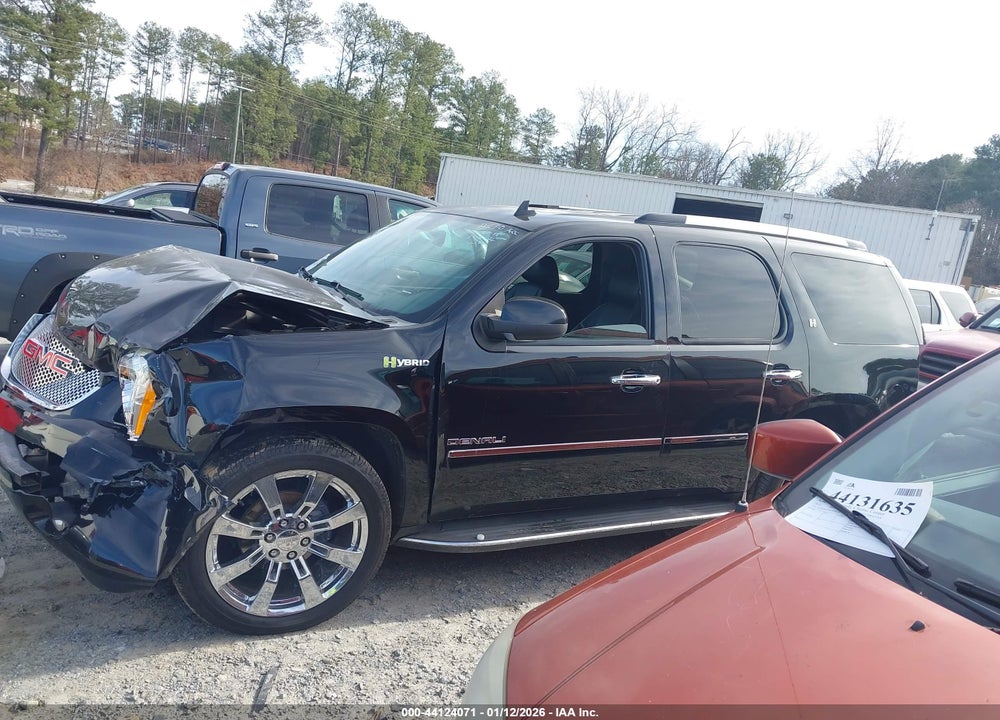 2013 GMC YUKON HYBRID DENALI VIN: 1GKS2GEJXDR276088