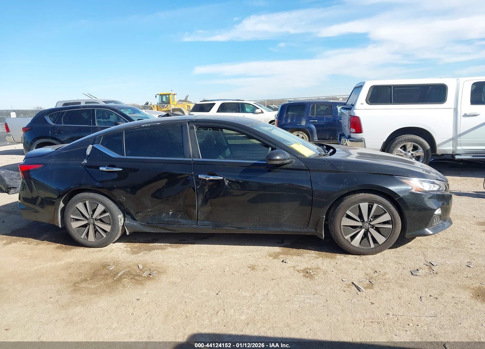 2021 NISSAN ALTIMA SV FWD VIN: 1N4BL4DV7MN355436