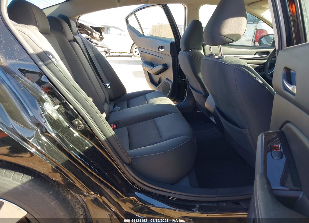2021 NISSAN ALTIMA SV FWD VIN: 1N4BL4DV7MN355436
