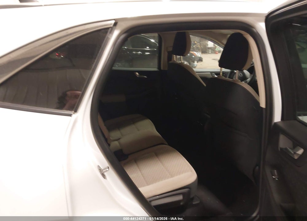 2020 FORD ESCAPE SE VIN: 1FMCU9G61LUB85927
