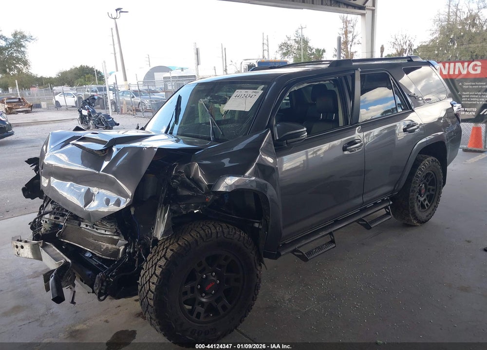 2019 TOYOTA 4RUNNER TRD OFF ROAD PREMIUM VIN: JTEBU5JR5K5620139