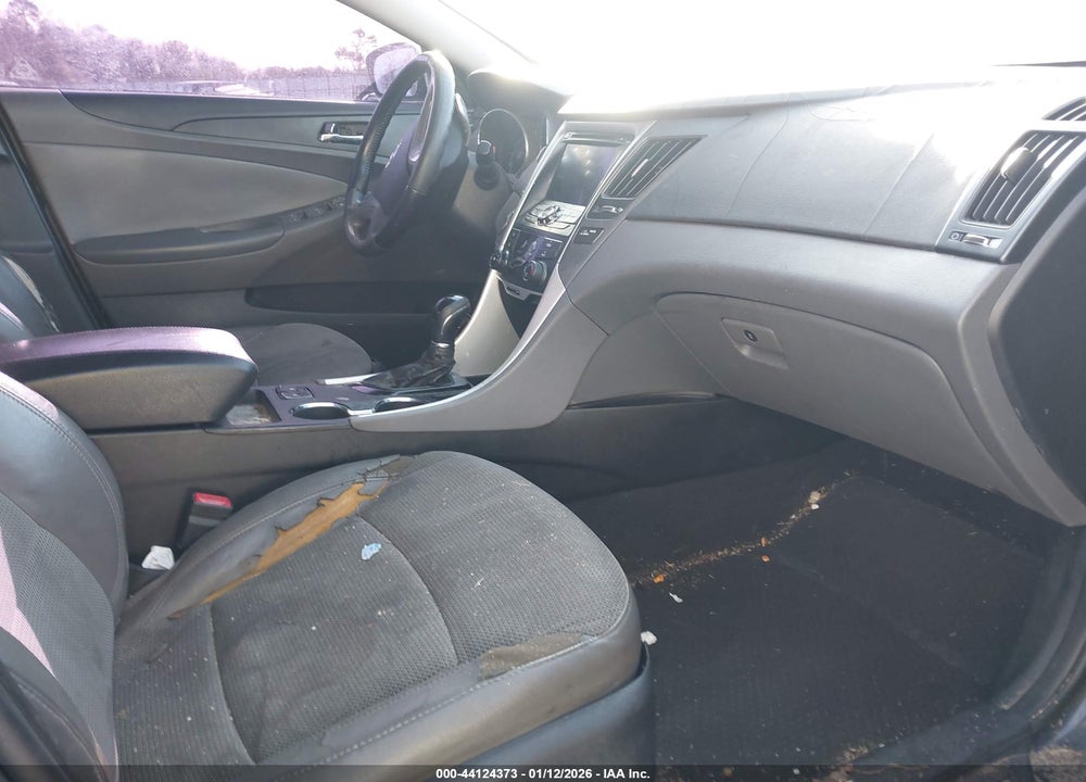 2013 HYUNDAI SONATA SE VIN: 5NPEC4AC5DH773522