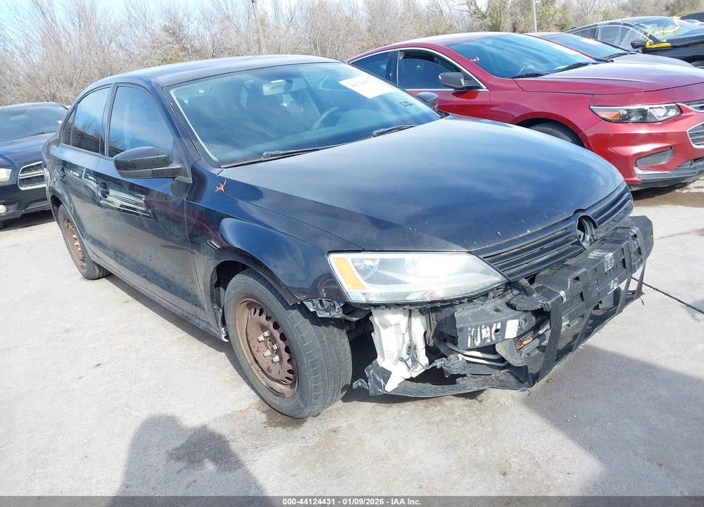 2014 VOLKSWAGEN JETTA 2.0L S VIN: 3VW2K7AJ1EM352007