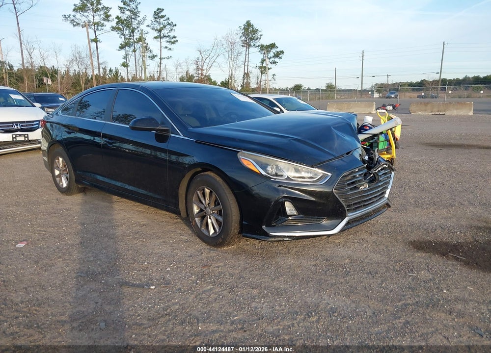 2018 HYUNDAI SONATA SE VIN: 5NPE24AF9JH685761