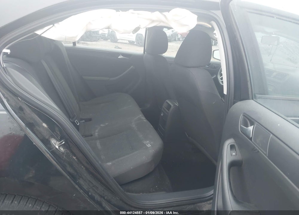 2015 VOLKSWAGEN JETTA 2.0L S VIN: 3VW1K7AJ3FM351969