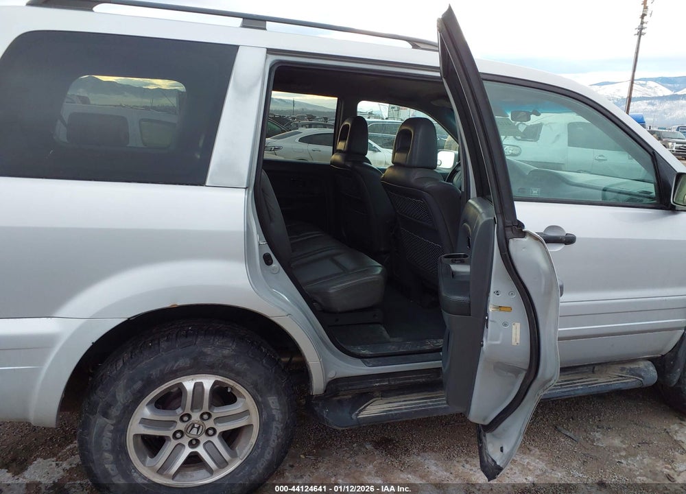2003 HONDA PILOT EX-L VIN: 2HKYF18603H578462