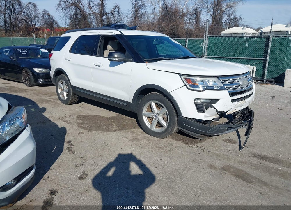2018 FORD EXPLORER XLT VIN: 1FM5K7D82JGC82123