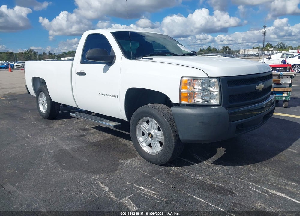 2007 CHEVROLET SILVERADO 1500 WORK TRUCK VIN: 1GCEC14C37Z519492