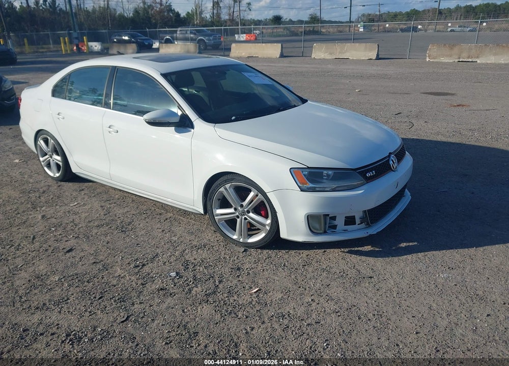 2015 VOLKSWAGEN JETTA 2.0T GLI SE VIN: 3VW4T7AJ2FM255048