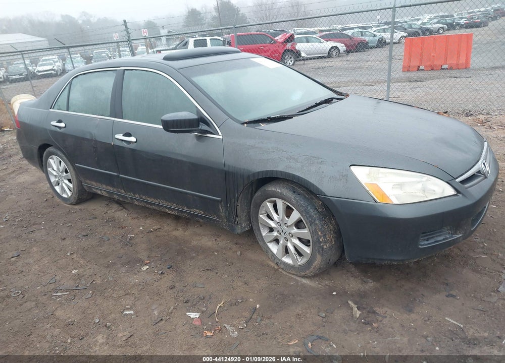 2007 HONDA ACCORD 3.0 EX VIN: 1HGCM66527A048063