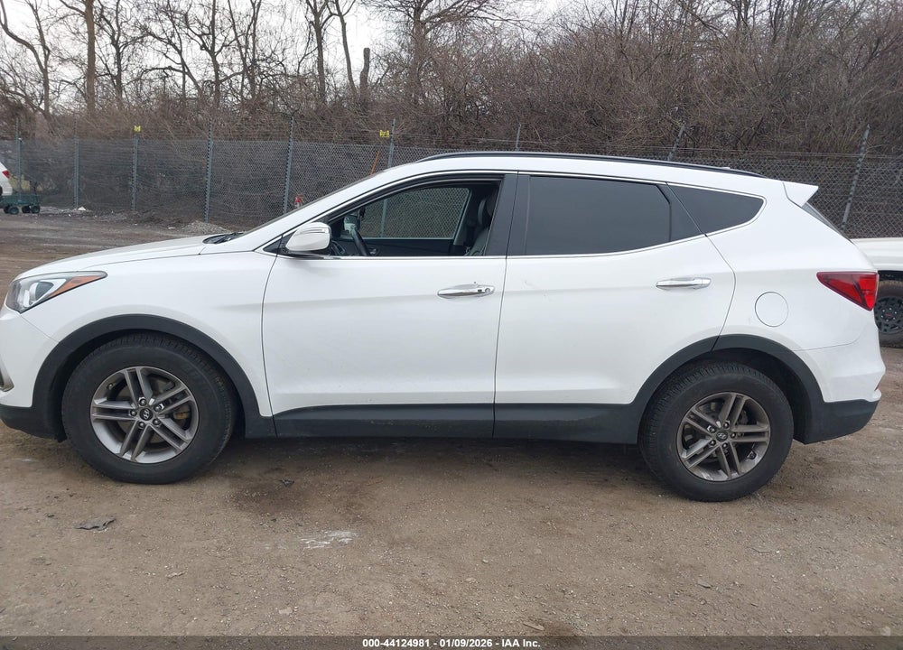 2017 HYUNDAI SANTA FE SPORT 2.4L VIN: 5NMZUDLB8HH024381