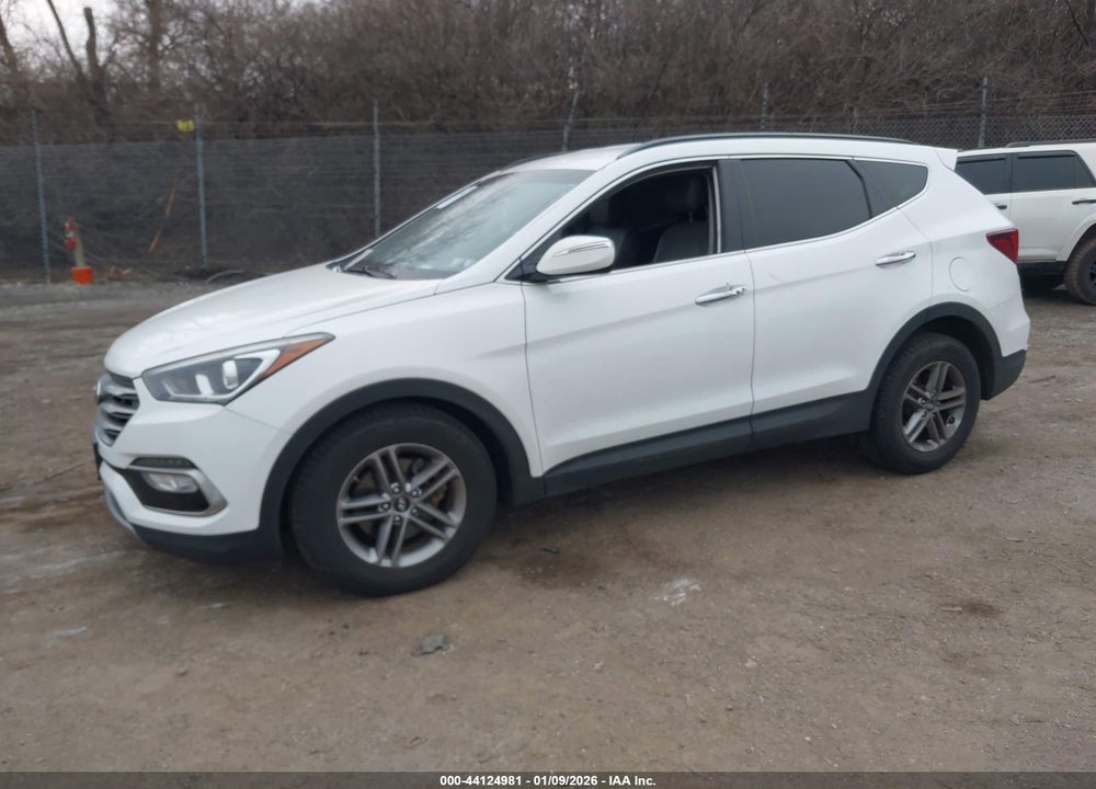 2017 HYUNDAI SANTA FE SPORT 2.4L VIN: 5NMZUDLB8HH024381