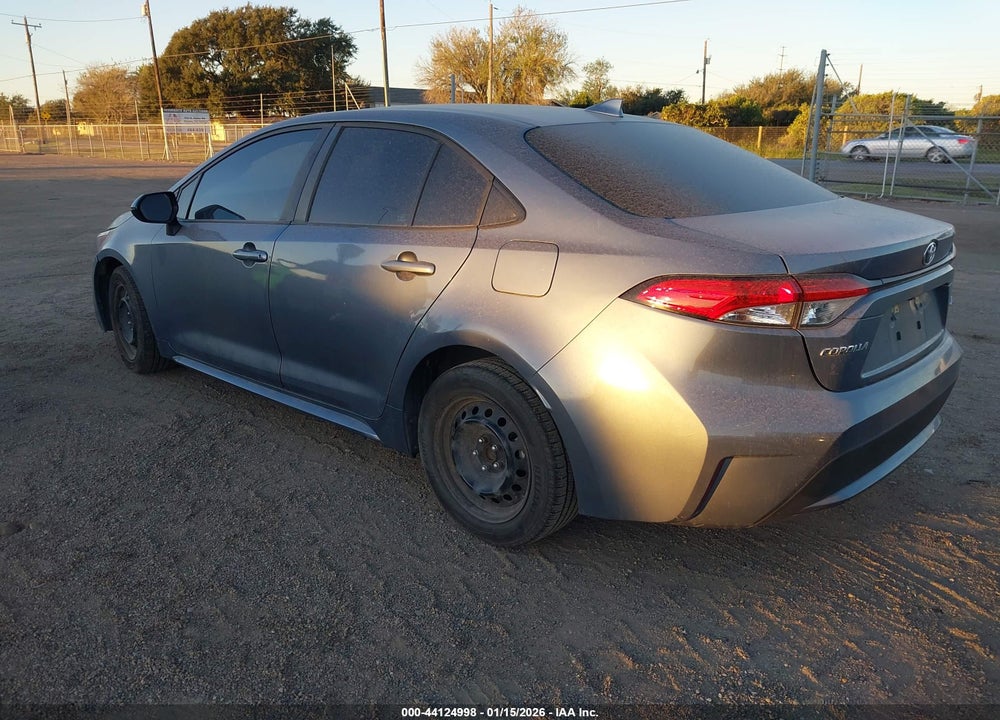 2022 TOYOTA COROLLA LE VIN: 5YFEPMAE0NP290529