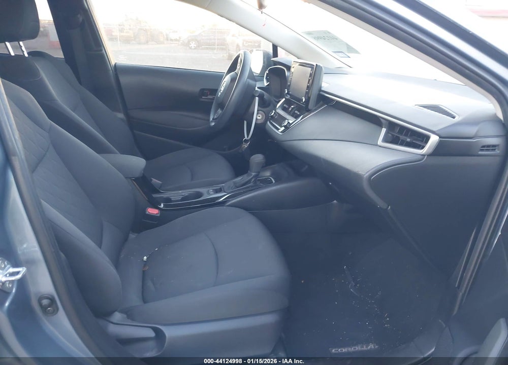 2022 TOYOTA COROLLA LE VIN: 5YFEPMAE0NP290529