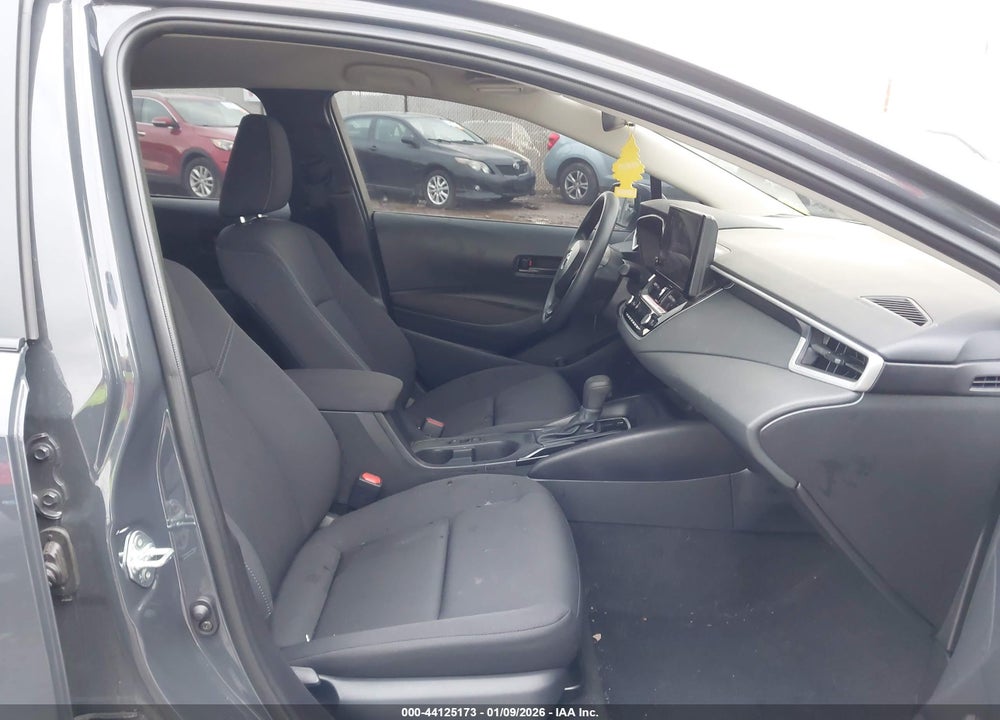 2024 TOYOTA COROLLA LE VIN: 5YFB4MDE1RP211818