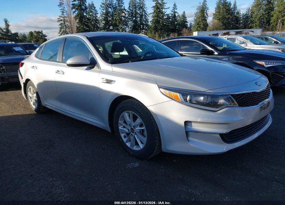 2016 KIA OPTIMA LX VIN: KNAGT4L38G5110873
