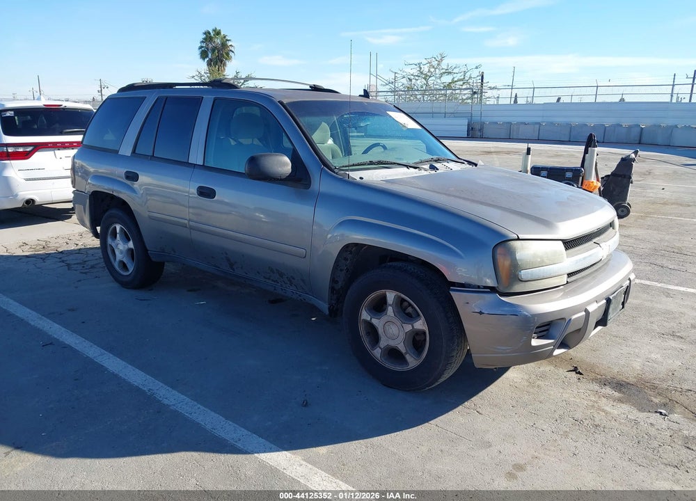 2007 CHEVROLET TRAILBLAZER LS VIN: 1GNDS13S972111697