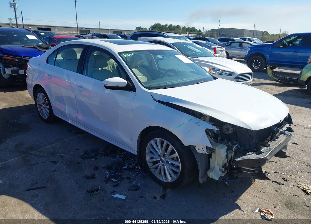 2011 VOLKSWAGEN JETTA 2.5L SEL VIN: 3VWLX7AJ1BM360254