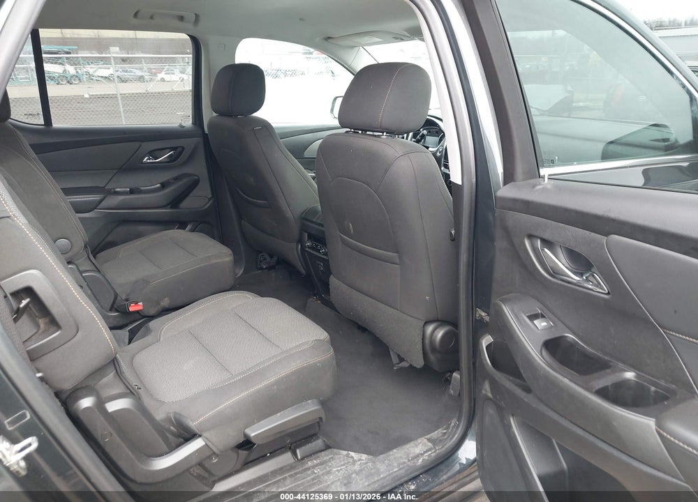 2020 CHEVROLET TRAVERSE FWD LT CLOTH VIN: 1GNERGKW9LJ240059