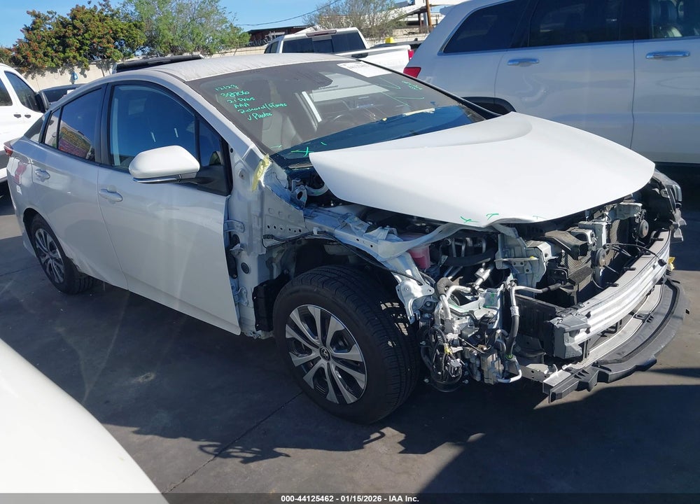 2021 TOYOTA PRIUS PRIME XLE VIN: JTDKAMFP0M3187861