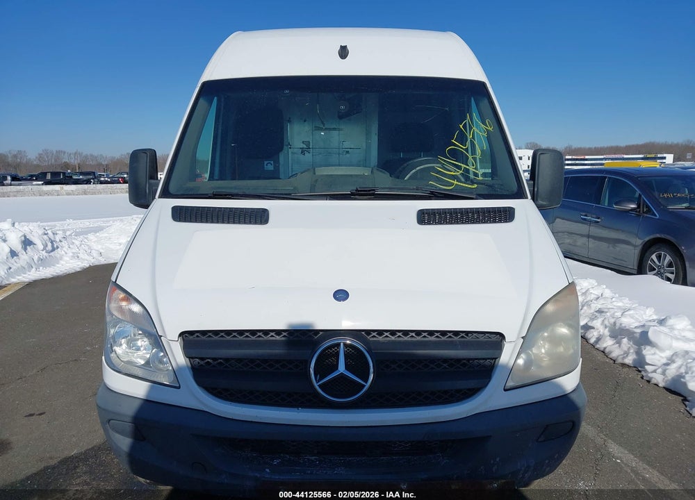 2011 MERCEDES-BENZ SPRINTER 2500 HIGH ROOF VIN: WD3PE8CB2B5580394
