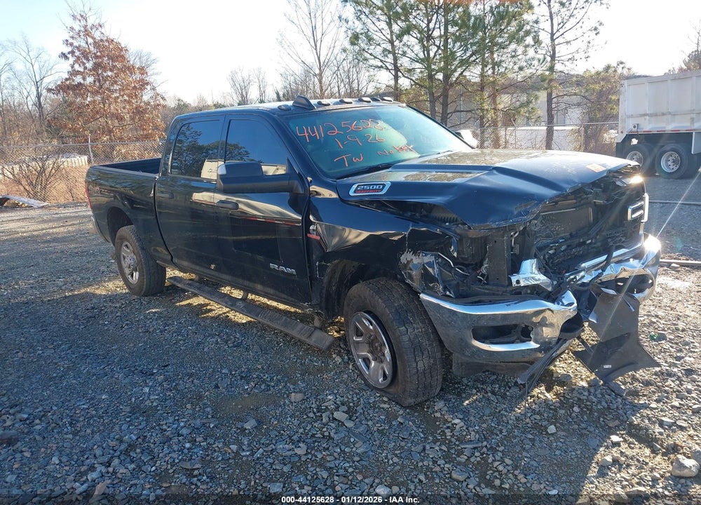 2021 RAM 2500 VIN: 3C6UR5CL9MG556410