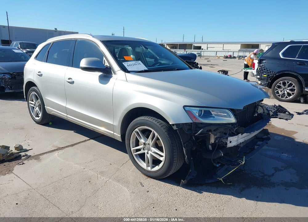 2013 AUDI Q5 2.0T PREMIUM VIN: WA1LFAFP2DA074715