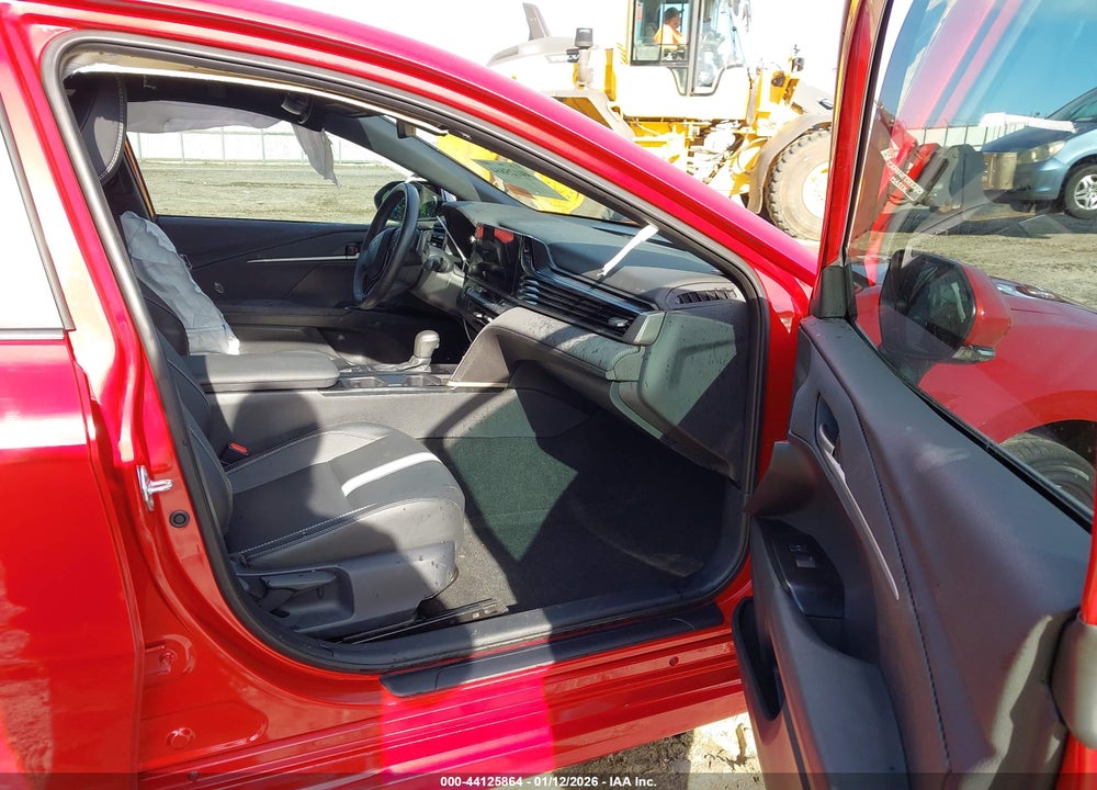 2025 TOYOTA CAMRY SE VIN: 4T1DAACK3SU084405