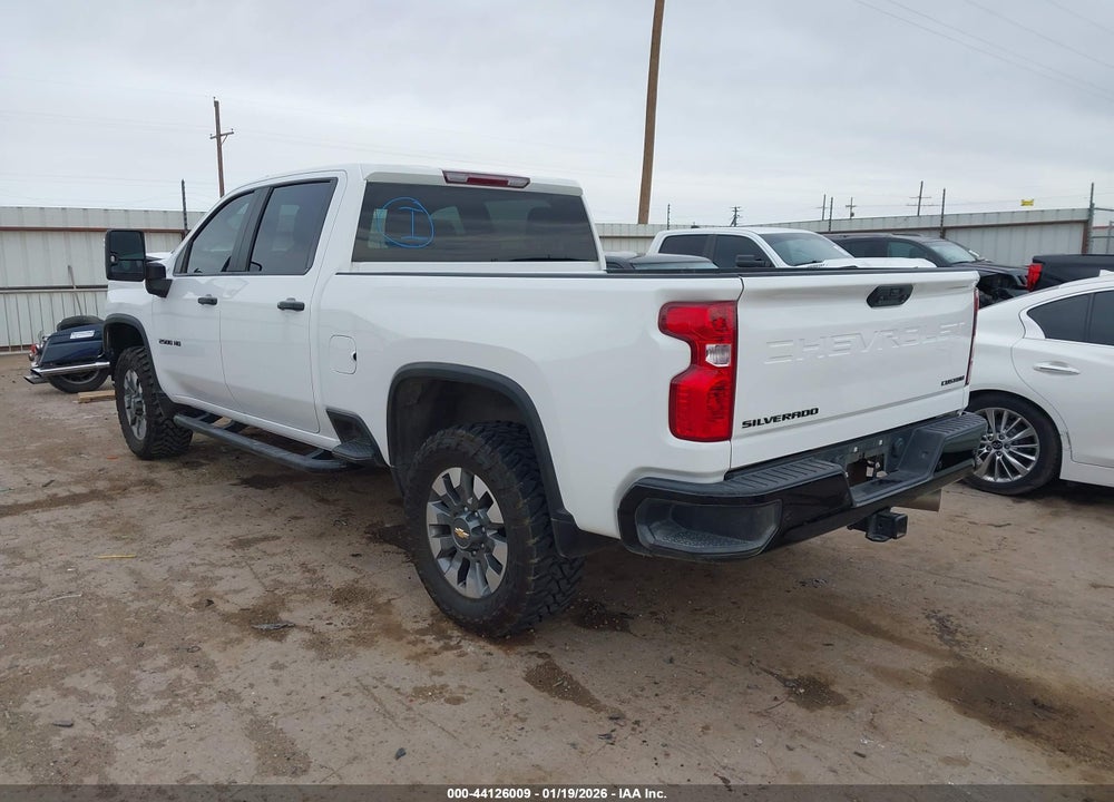 2024 CHEVROLET SILVERADO 2500HD 4WD  STANDARD BED CUSTOM VIN: 2GC4YMEY1R1107673
